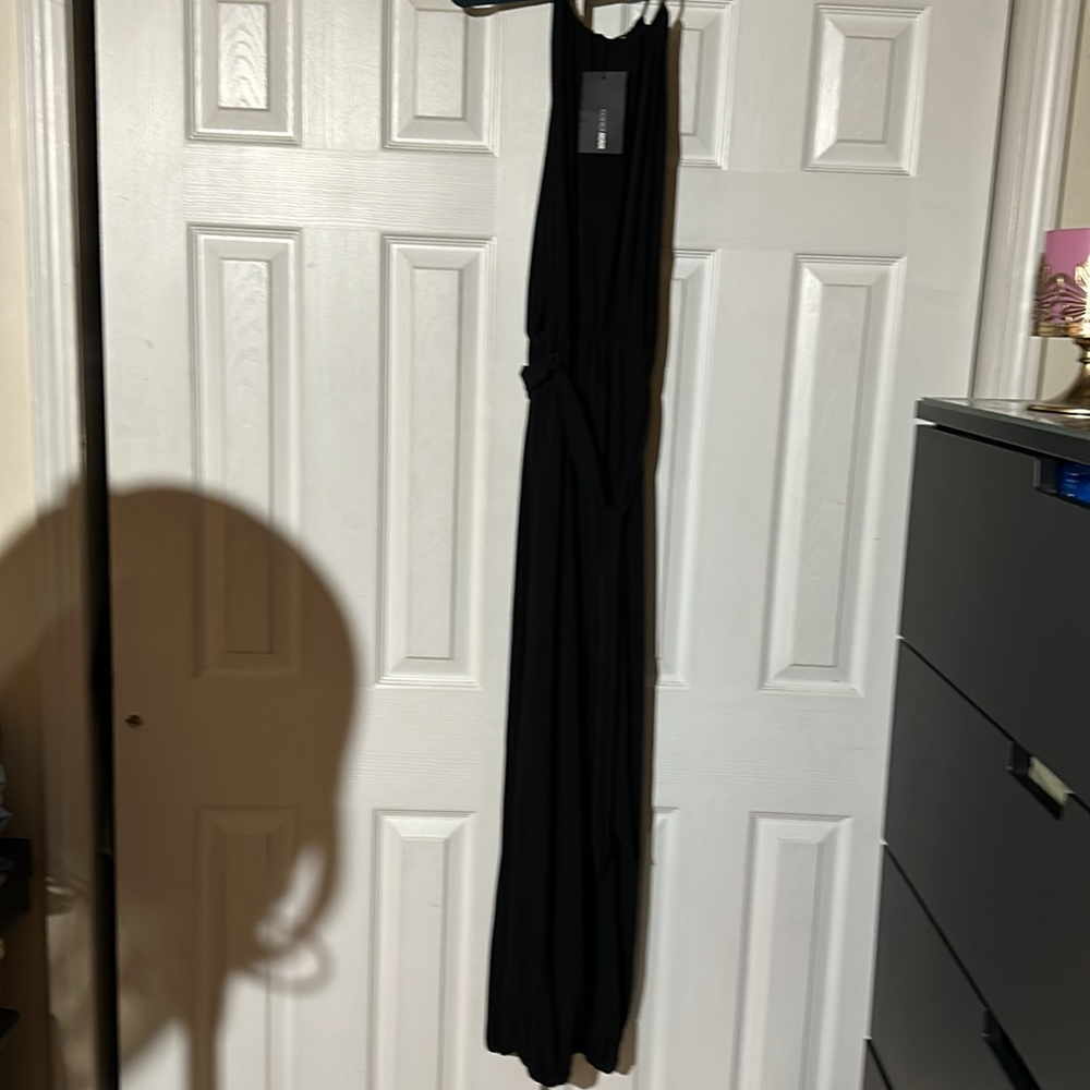 FashionNova Genie Open Thigh Jumpsuit - Picture 5 of 6